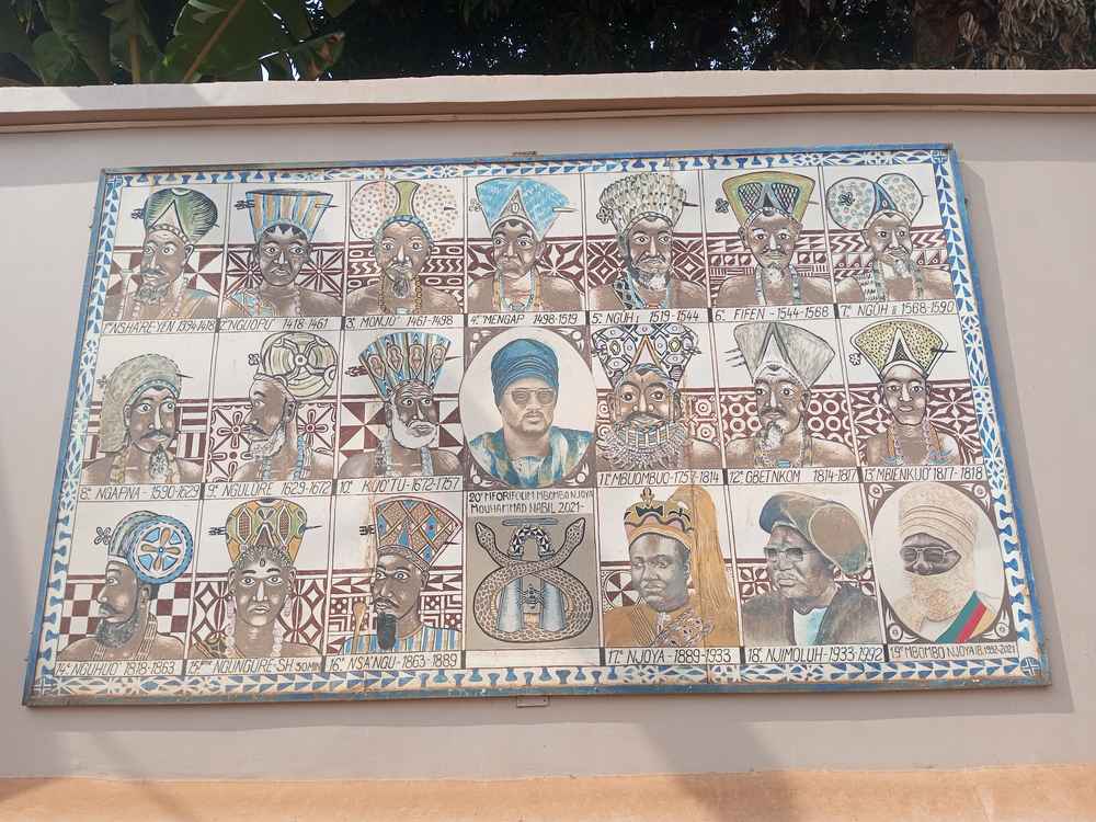 Fondation du royaume par le prince tikar Nchare Yen (fin du XIVᵉ siècle)