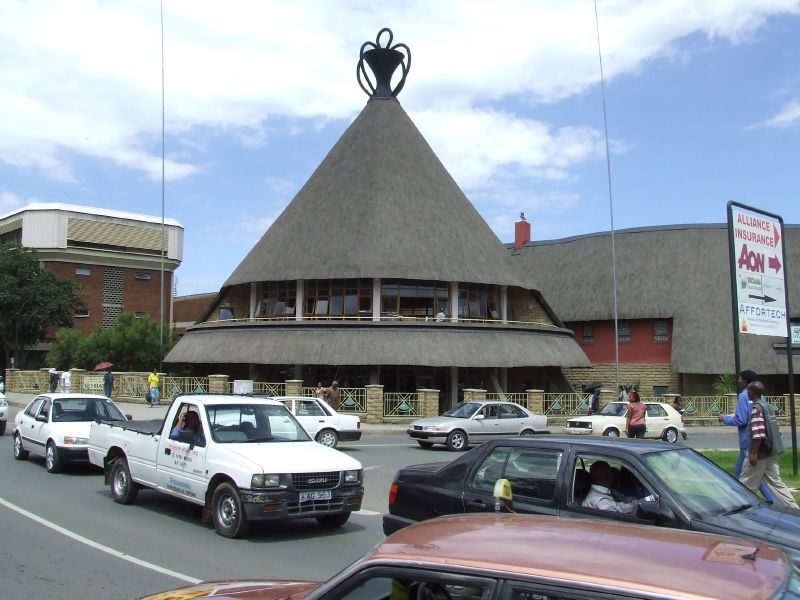 Le « Basotho Hat » (Mokorotlong), Maseru