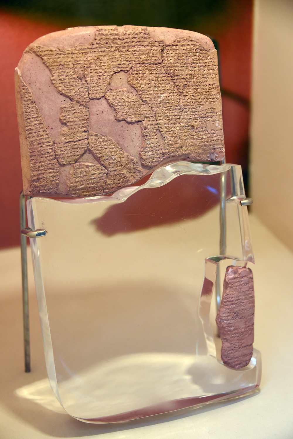 Ramsès II, Qadesh et le plus ancien traité de paix conservé